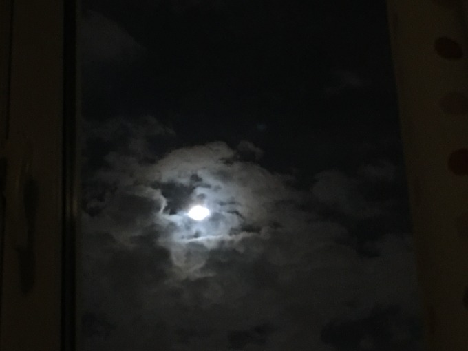 月は出ているか〜札幌清田店〜