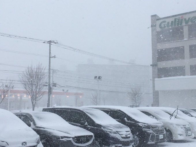 外は荒れ模様されど決算セールは続く〜札幌清田〜