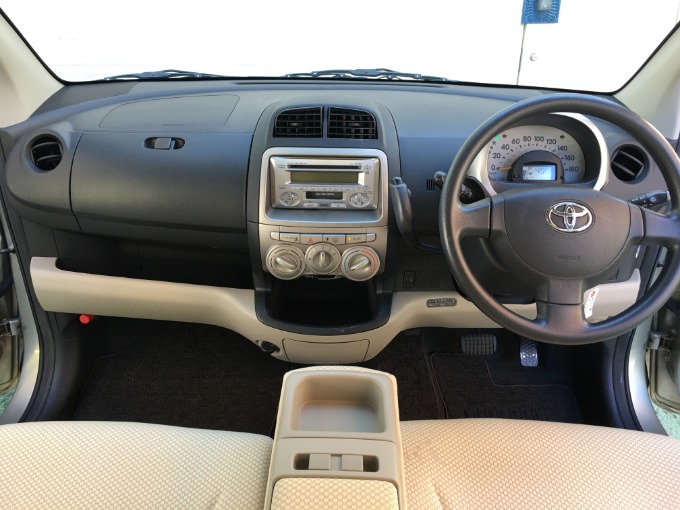 ★☆★☆★　最新！　中古車入荷情報！　H21 パッソ！！！　★☆★☆★02