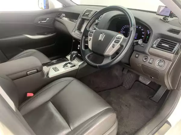 トヨタ クラウン アスリート プレミアムエディション02