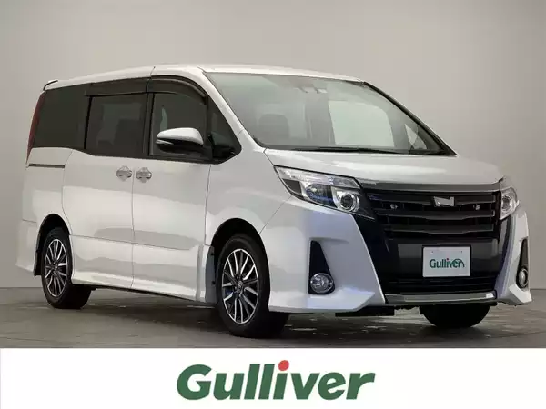 トヨタ ノア Si ダブルバイビー