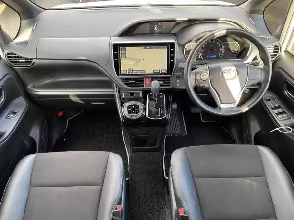 トヨタ ノア Si ダブルバイビー02