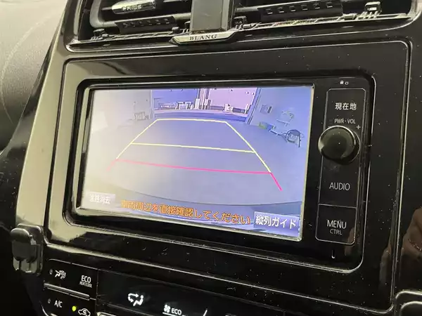 トヨタ プリウス E03