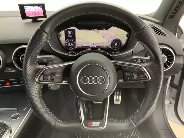 アウディ TTクーペ 2.0 TFSI クワトロ04