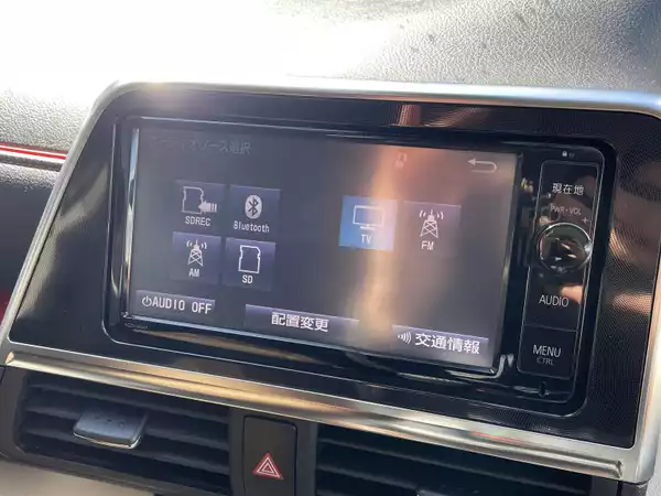 トヨタ シエンタ G04