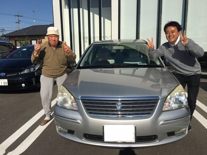 【プレミオ　ご入庫させていただきました！！】