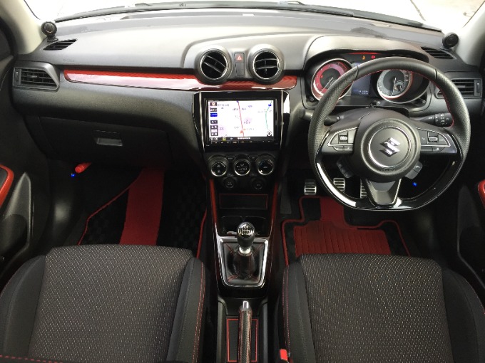 〜最新仕入れ車両のご案内〜03