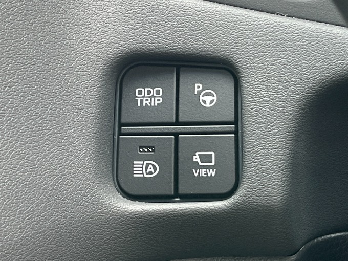 ☆中古車入庫☆R1クラウンHV RSアドバンスが入りました！04