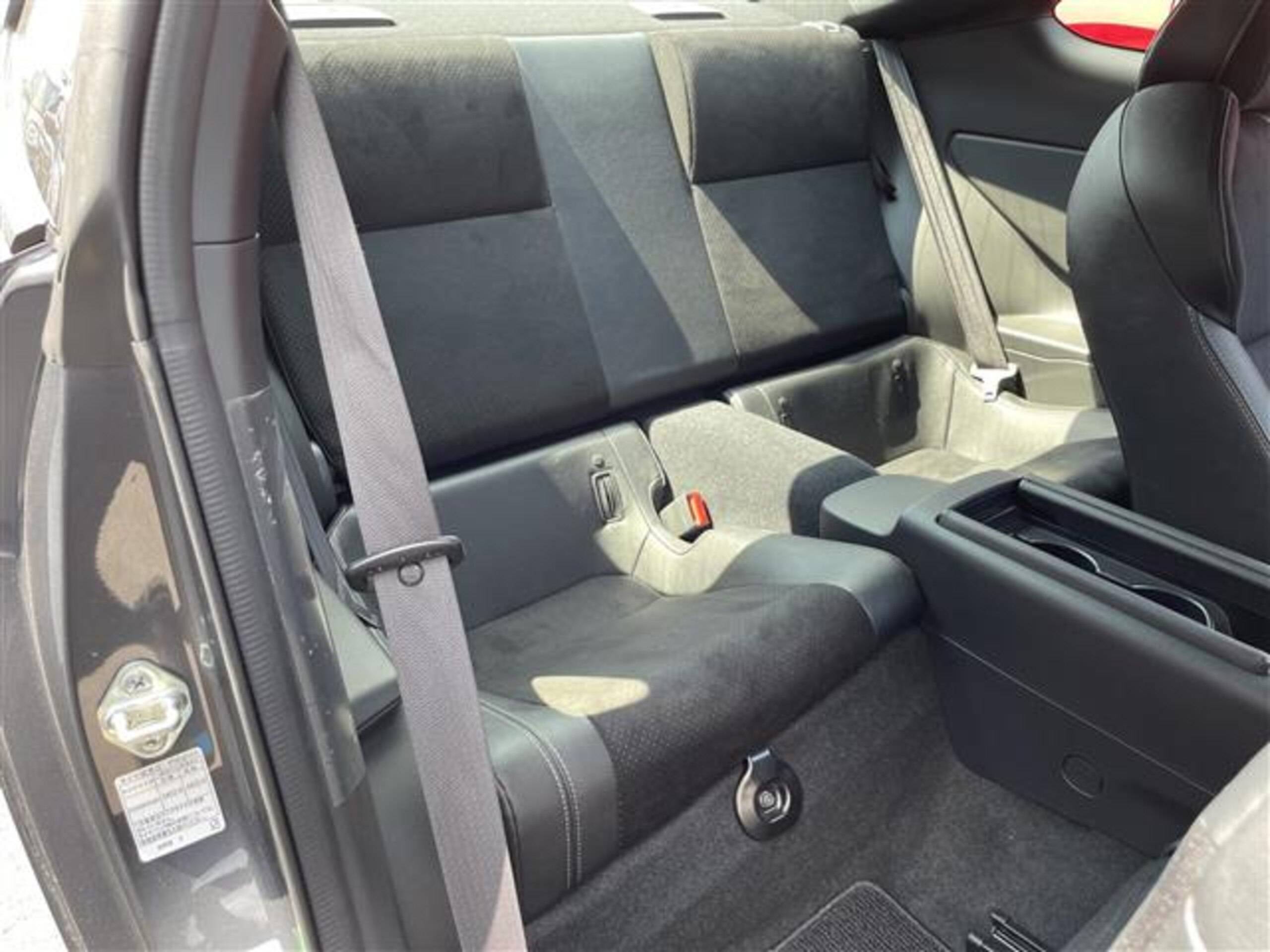 R5年式GR86RZ(6速MT) 入荷しました!06