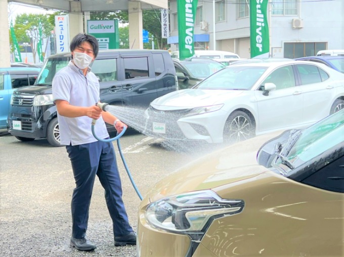 朝より元気に営業中です‼