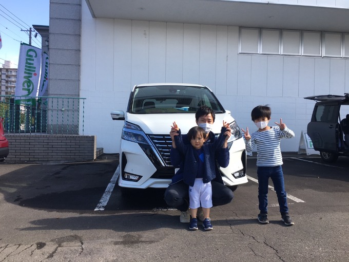 セレナご成約ありがとうございます！！！！