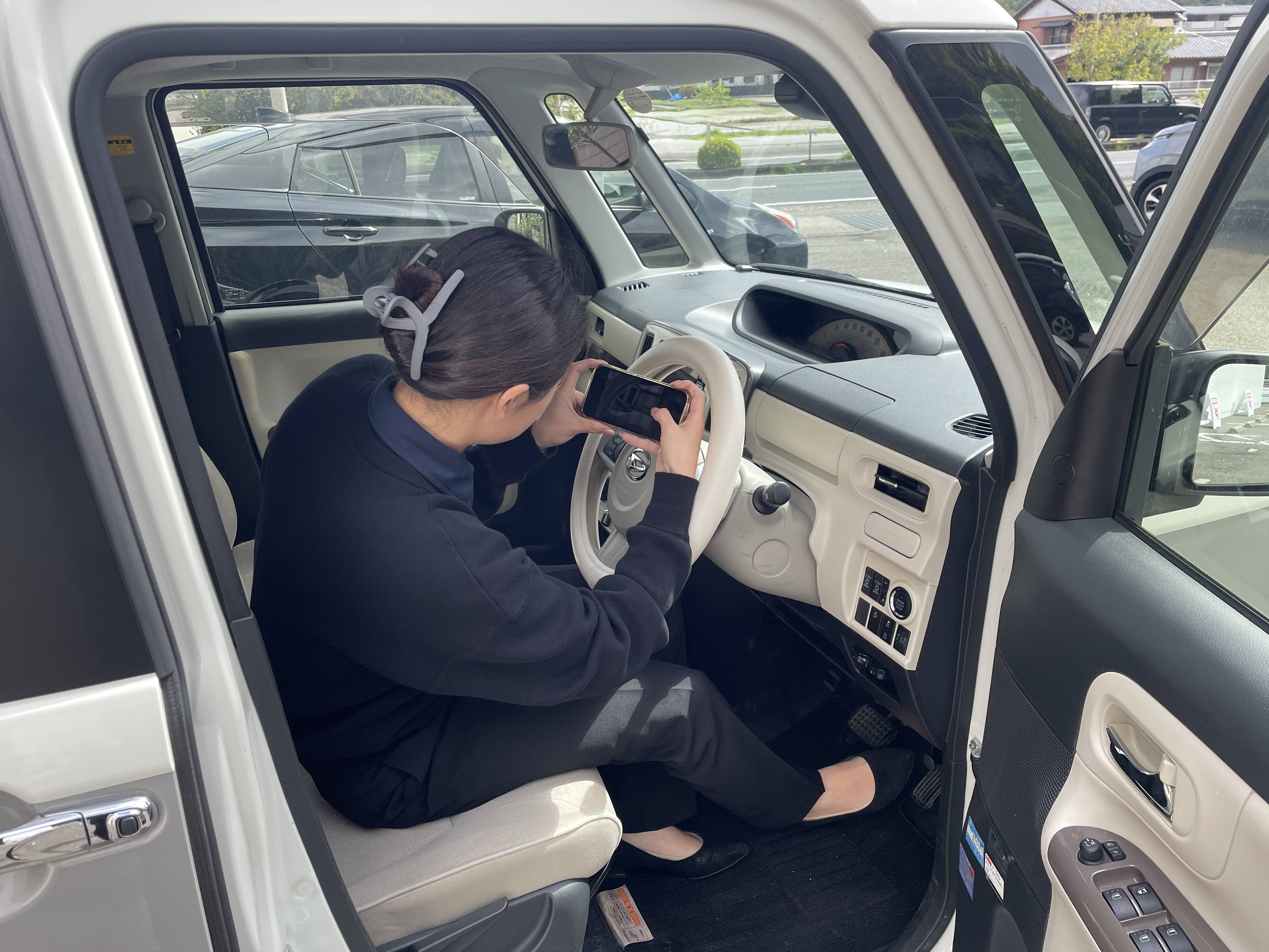 自社ローンでお車の購入はいかがでしょうか。細かく車両の情報がわかるようにしています。01