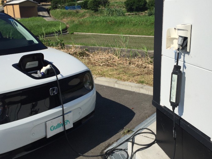 ガリバー洲本バイパス店の電気自動車事情！EV車の充電について