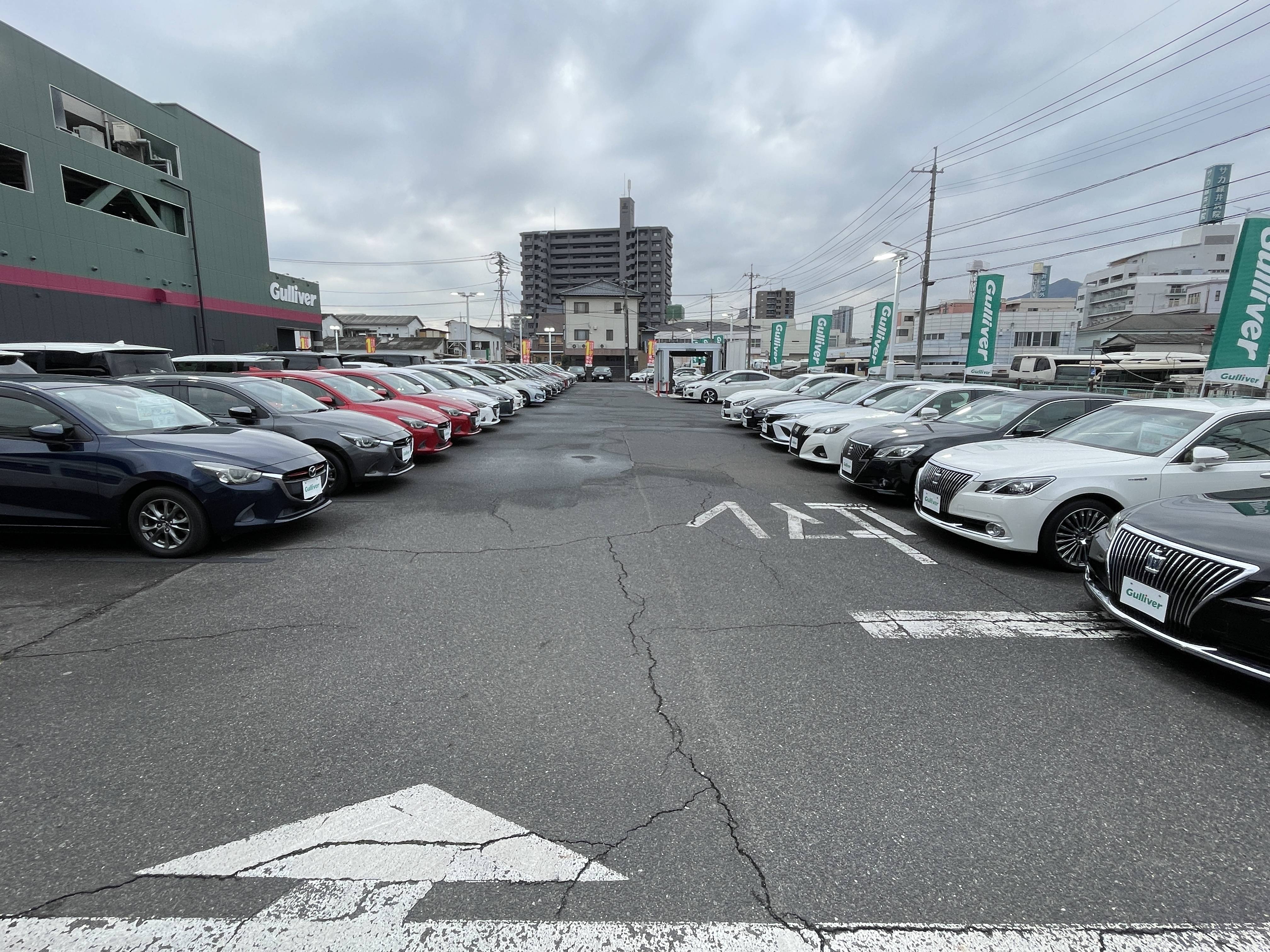 展示場のご紹介！コンパクトカーとセダン編！