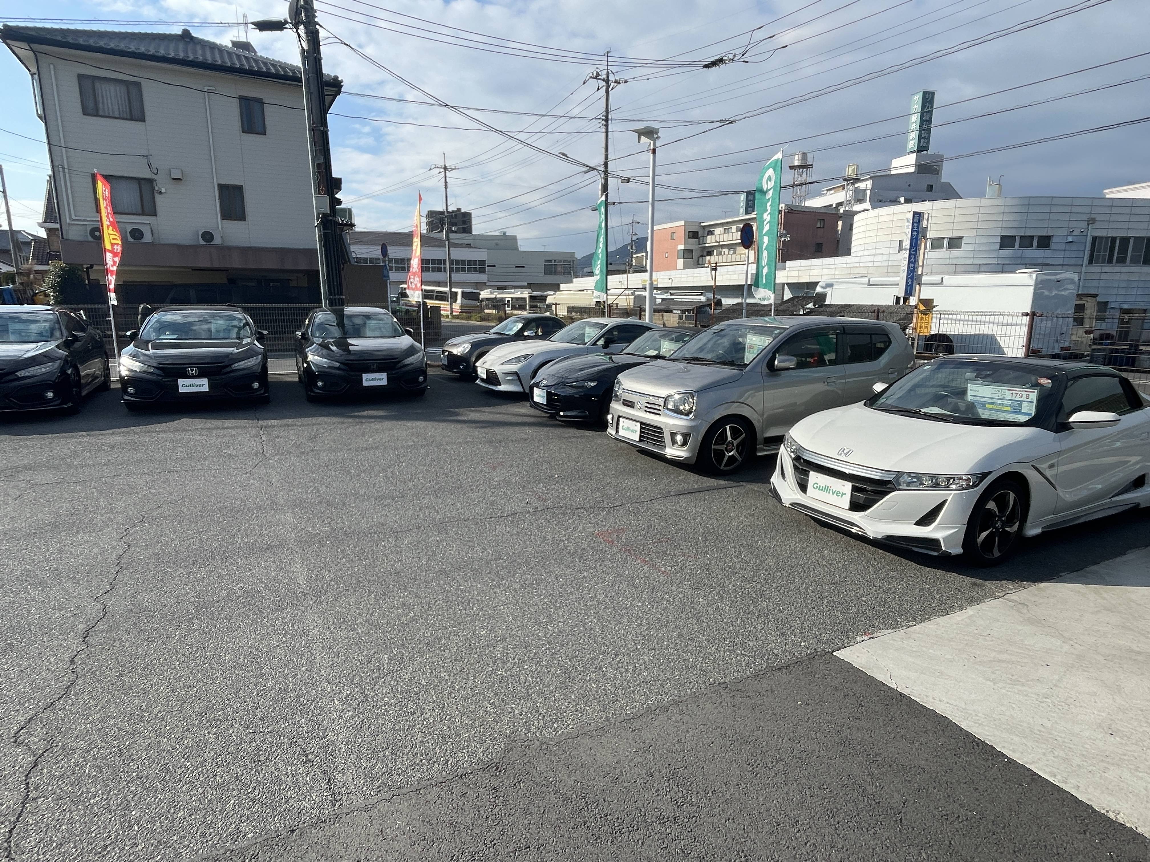 展示場のご紹介！コンパクトカーとセダン編！01