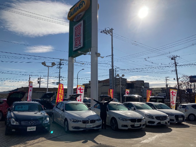 連休中日の今日も営業開始です！