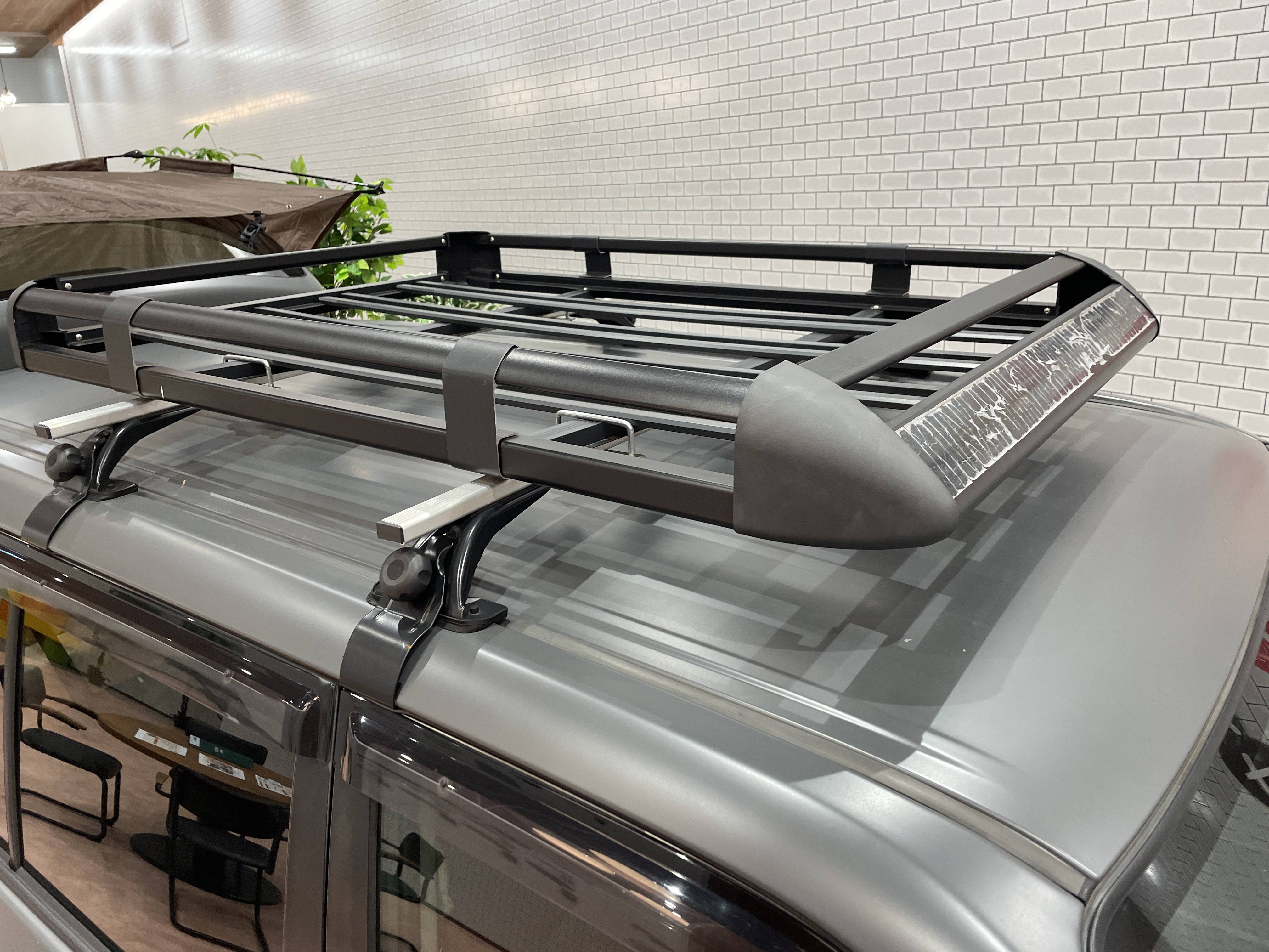 ルーフラックもカスタムの一部ですよね！！01