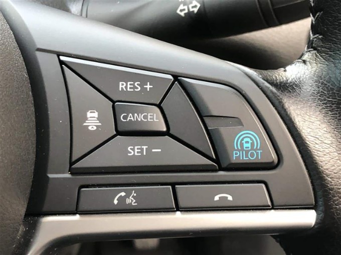 ☆オススメ車両のご紹介☆中古車・登録済み未使用車【SUV・ミニバン】02