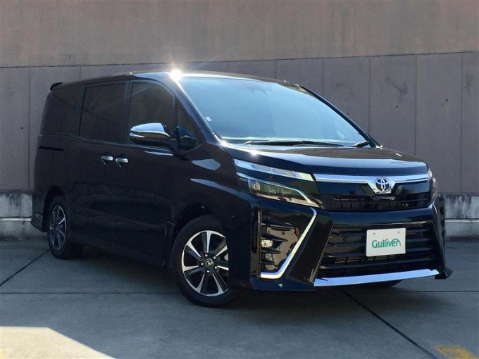 ☆オススメ車両のご紹介☆中古車・登録済み未使用車【SUV・ミニバン】