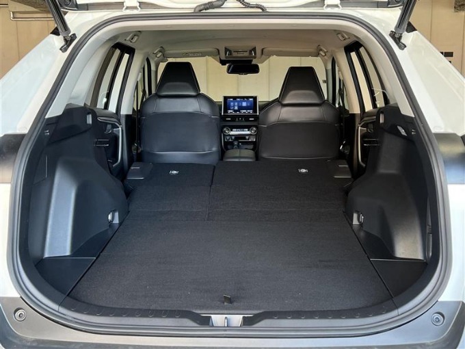 ☆オススメ車両のご紹介☆中古車・登録済み未使用車【SUV・ミニバン】06