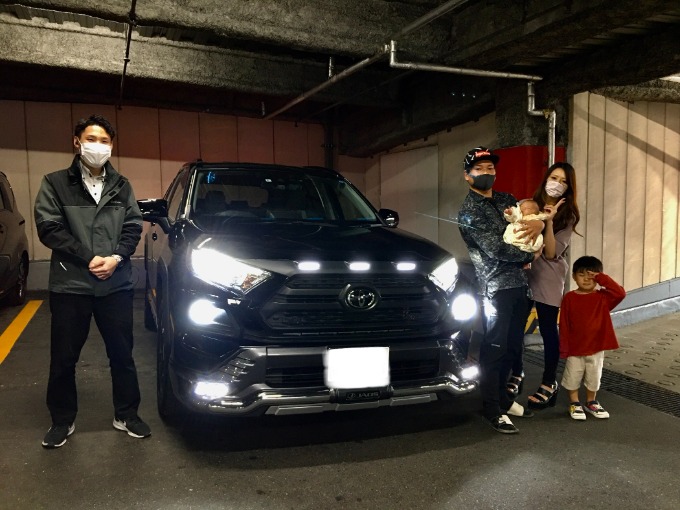 ☆★☆祝！！RAV4 ご納車！！祝☆★☆中古車・登録済み未使用車【SUV・ミニバン】