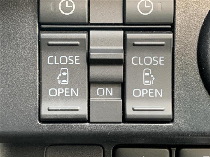 ☆オススメ車両のご紹介☆中古車・登録済み未使用車【SUV・ミニバン】03