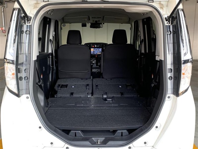 ☆オススメ車両のご紹介☆中古車・登録済み未使用車【SUV・ミニバン】05