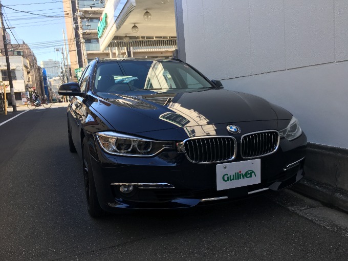 《新入荷情報》BMW320i ツーリングラグジュアリー