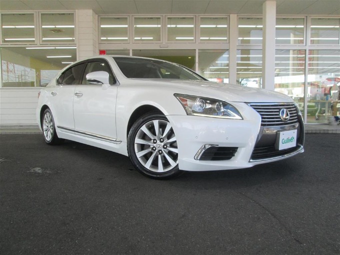 【H26 レクサス ＬＳ ４６０ バージョンＣ Ｉパッケージ】入荷しました！！