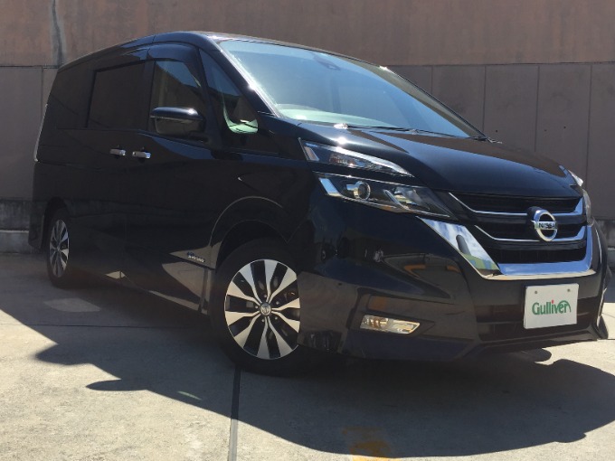 おすすめ車両の紹介♪【中古車・登録済未使用車】SUV・ミニバン