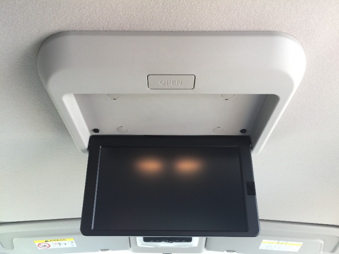 おすすめ車両の紹介♪【中古車・登録済未使用車】SUV・ミニバン03