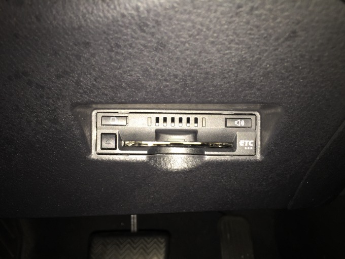 おすすめ車両の紹介♪【中古車・登録済未使用車】SUV・ミニバン04