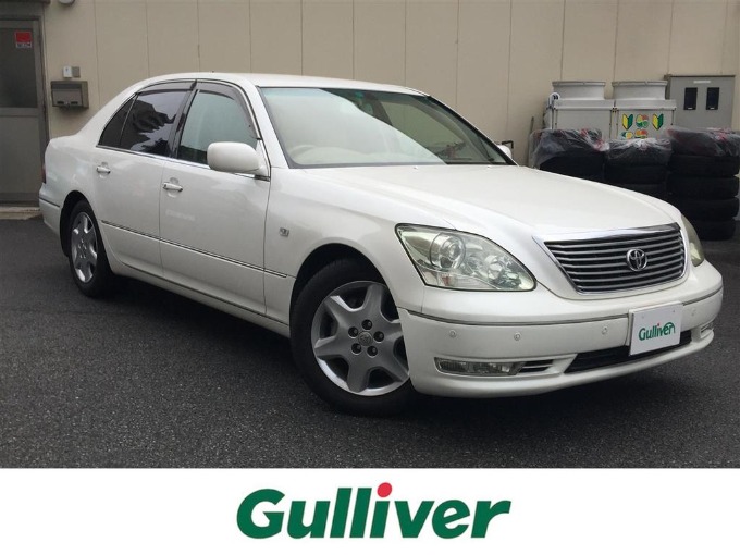 中古車入荷情報　15 トヨタ セルシオ     ガリバー16号横須賀中央店