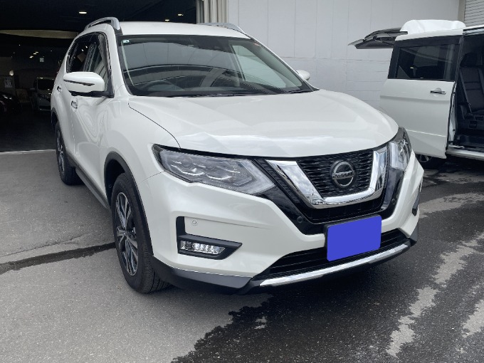 エクストレイル　ご納車させて頂きました！！