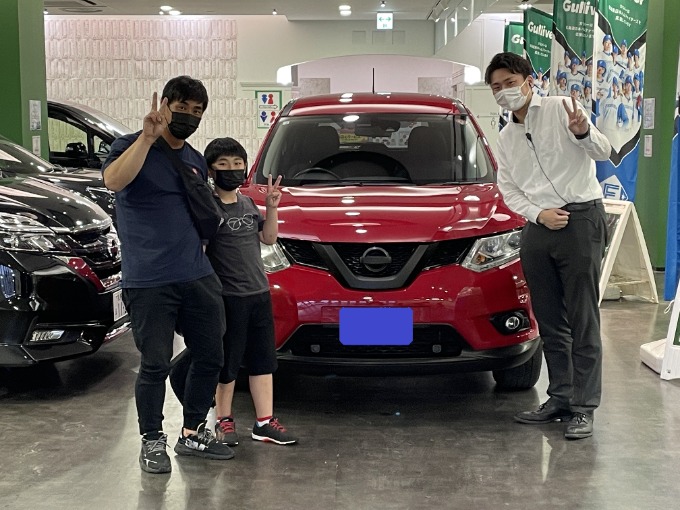 エクストレイル　ご納車させて頂きました！！