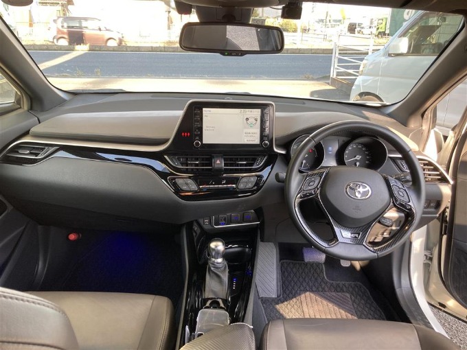 ✰New✰R01 トヨタ C-HR G04