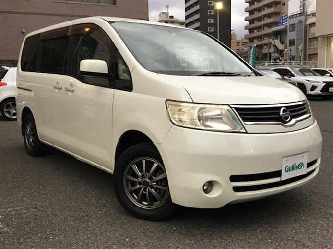 中古車入荷情報！！ H19日産 セレナ 20S