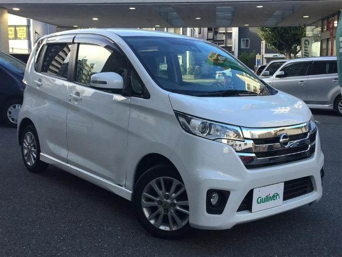 入荷！！ H27 日産 デイズ HWS X Vセレ ＋SeftyⅡ