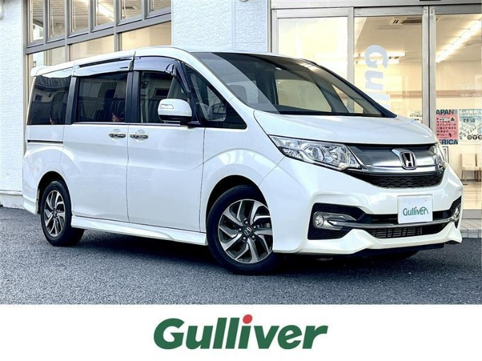 中古車入庫情報‼　H29 ステップワゴン　スパーダ ホンダセンシング