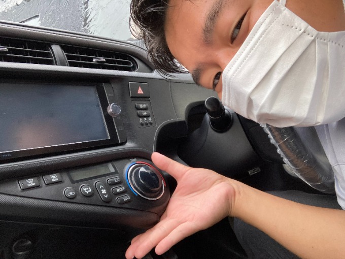 フロントガラスが曇ってしまう・・・どうして！？