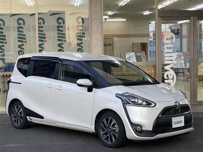 お車続々入荷中!03