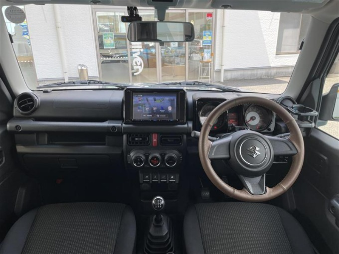 〜最新仕入れ車両のご案内〜03