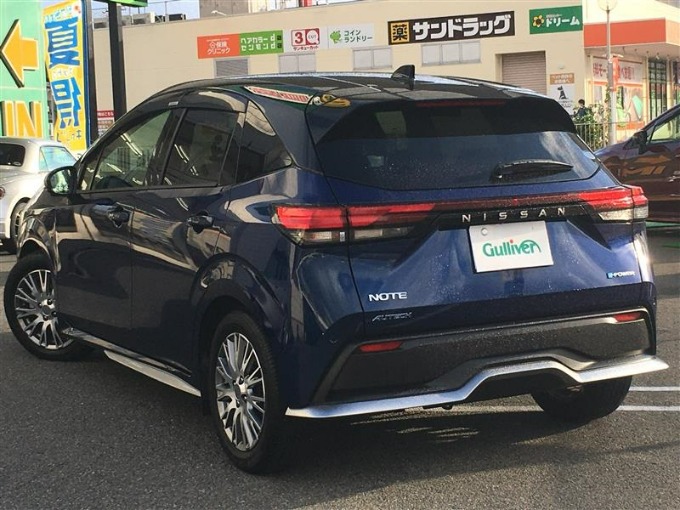 便利なコンパクトカーのご紹介!!02