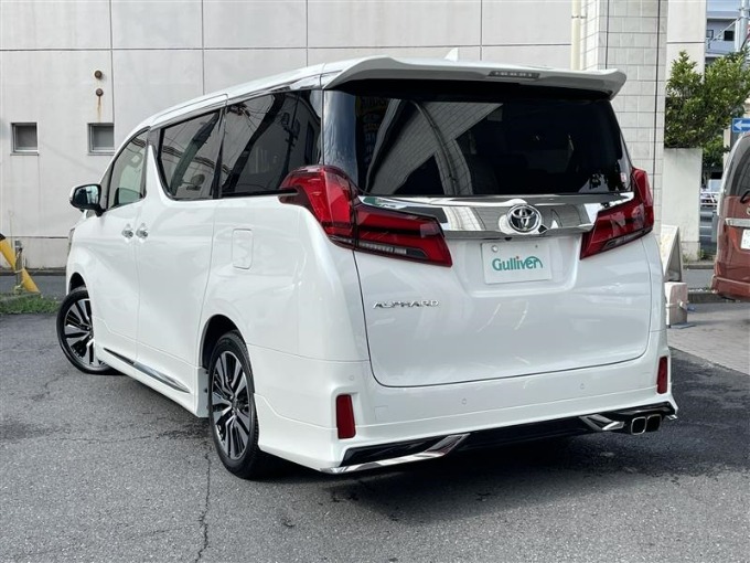 7人乗っても広々と〜最新仕入れ車両のご案内〜02