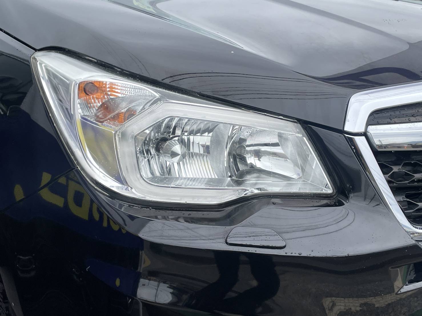 ヘットライト磨き作業01