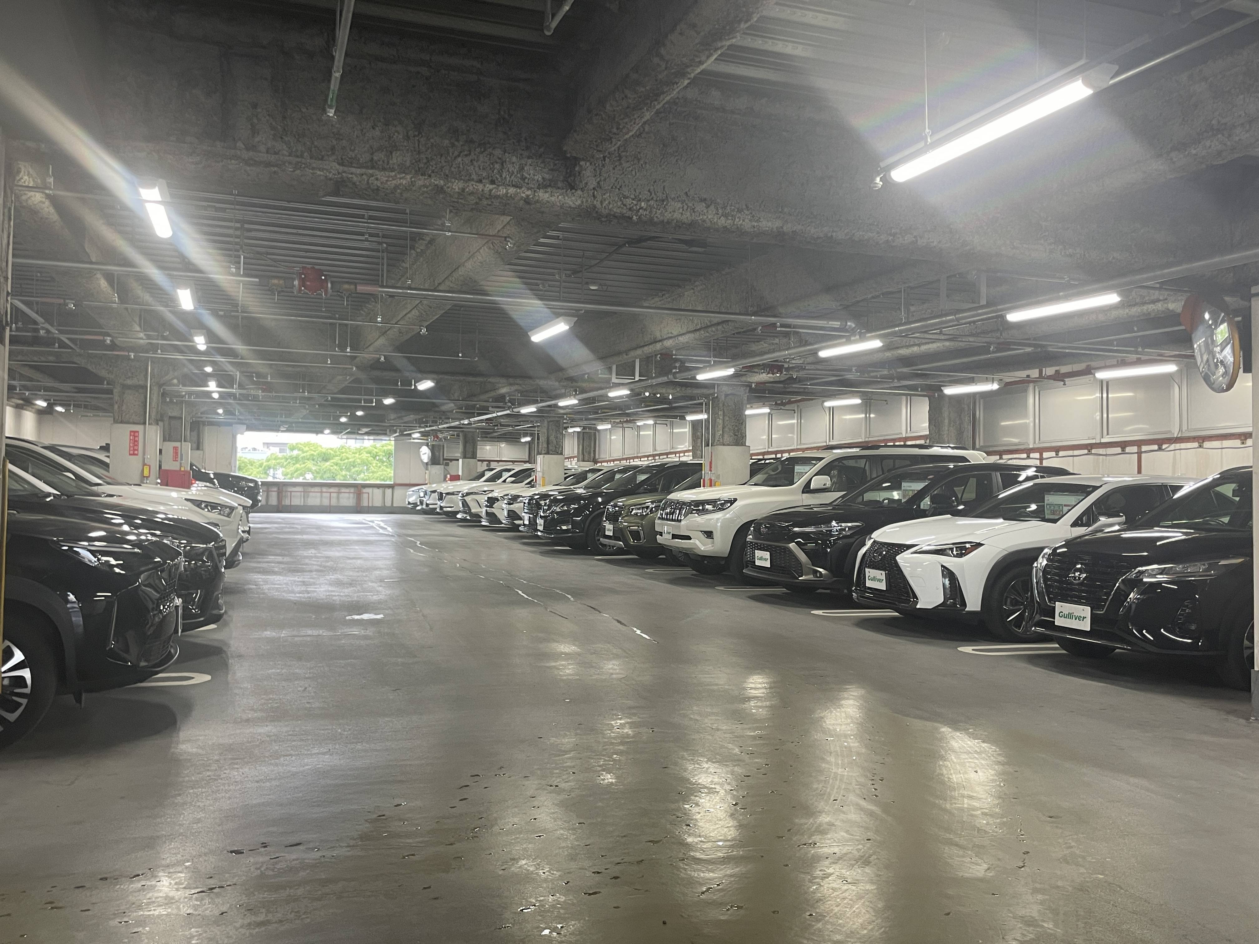 【立体駐車場？！】展示場のご案内♪04