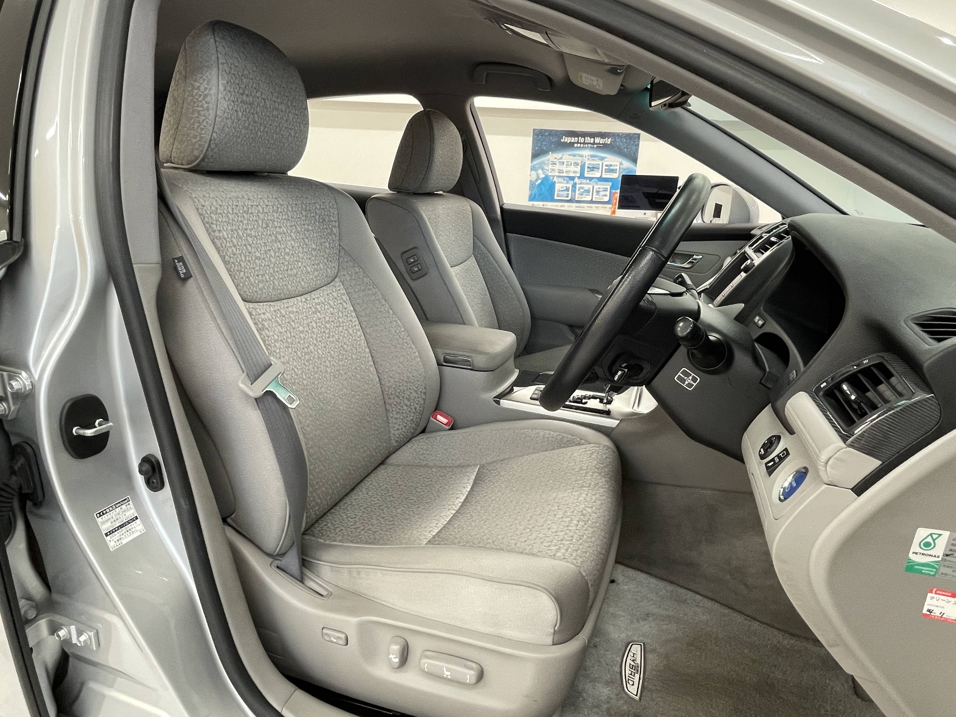 本日のおすすめのお車はこちら！！07