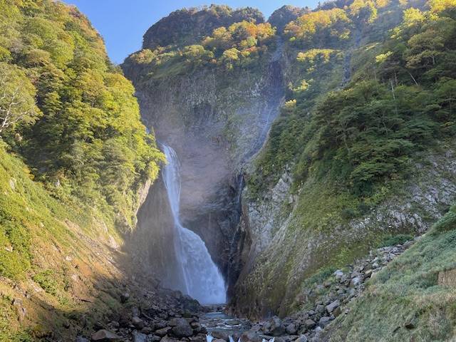 秋を感じに称名滝に行ってきました！