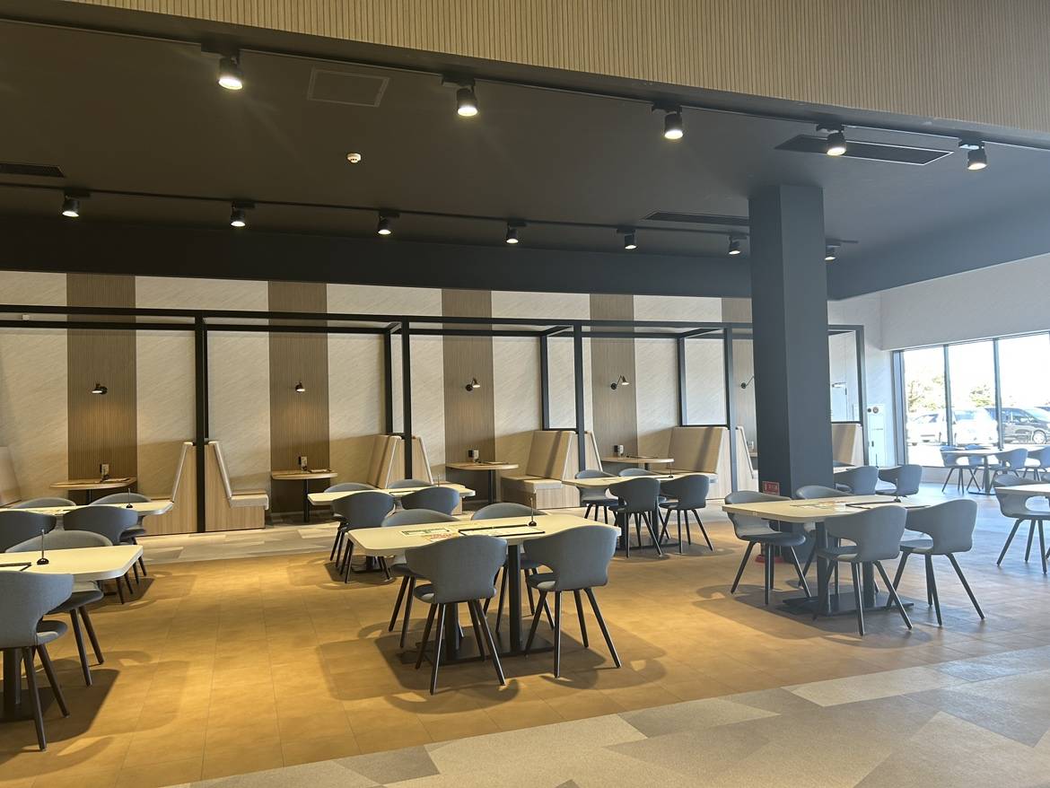 皆様おはようございます！！3連休たくさんのご来場ありがとうございました