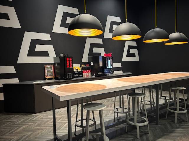 皆様おはようございます！！